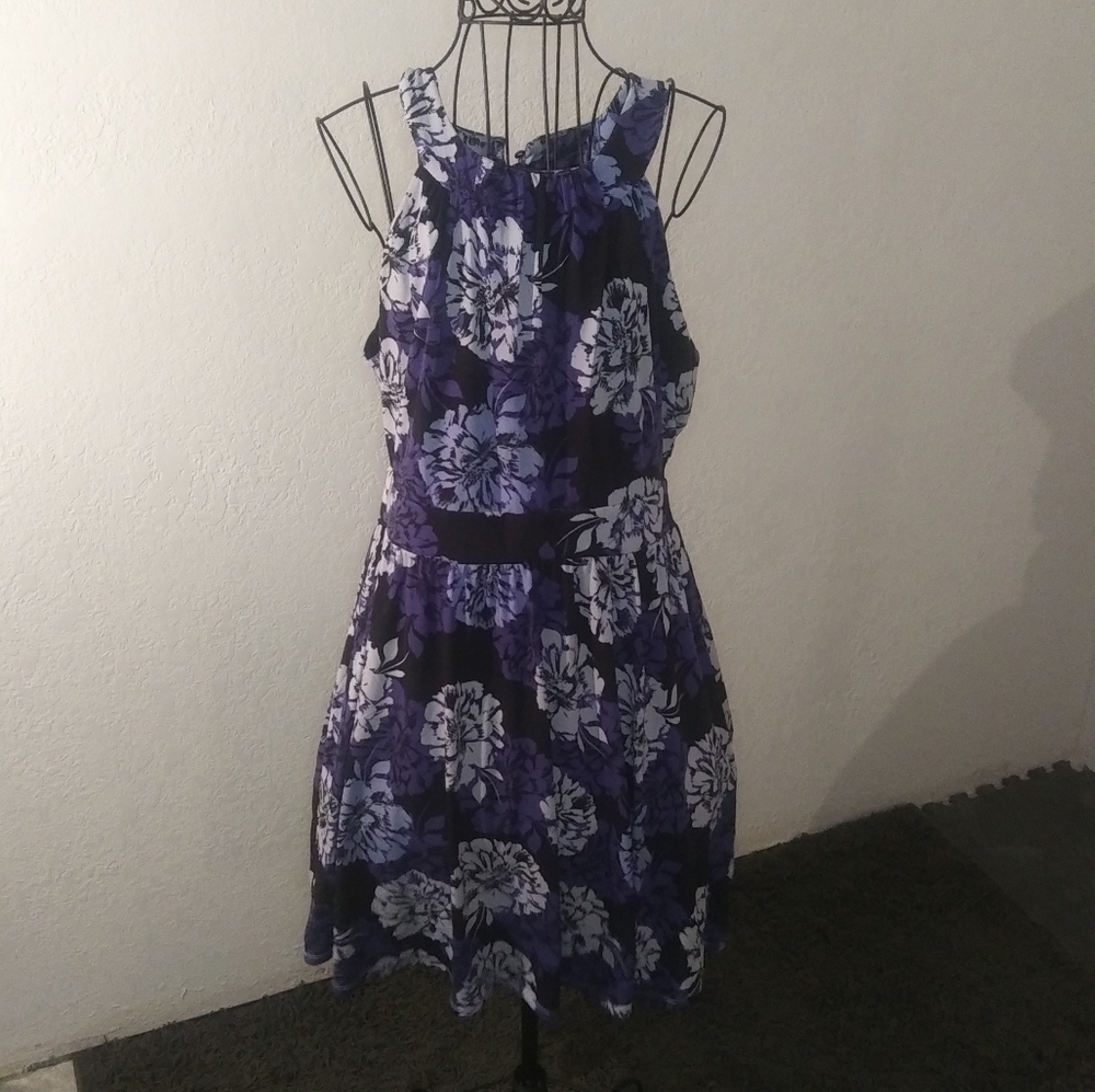 Banana Republic Sleeveless Dress